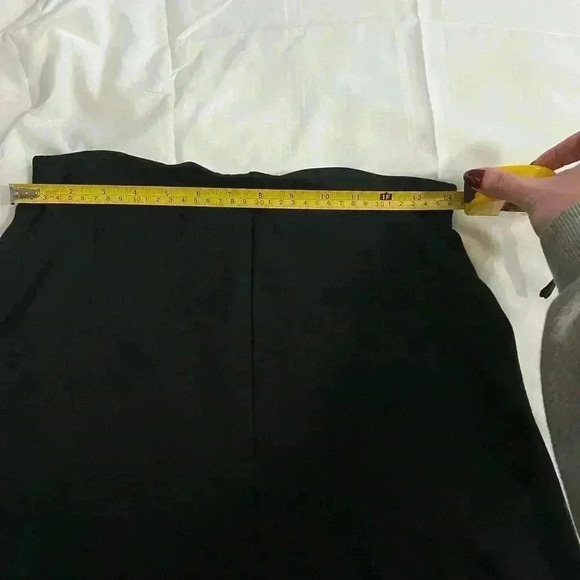 Aritzia Wilfred Sculpt Black Ponte Tube Bodycon Skirt M - Picture 7 of 8